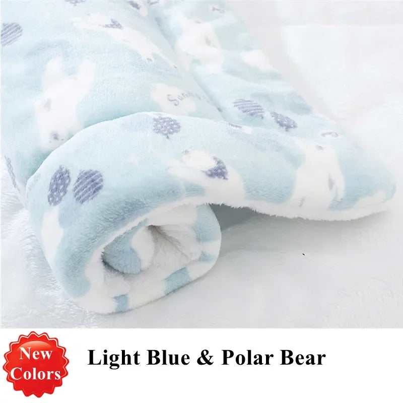 Soft Flannel Thickened Pet Soft Fleece Pad Pet Blanket Bed Mat for Puppy Dog Cat Sofa Cushion Home Rug Keep Warm Sleeping Cover